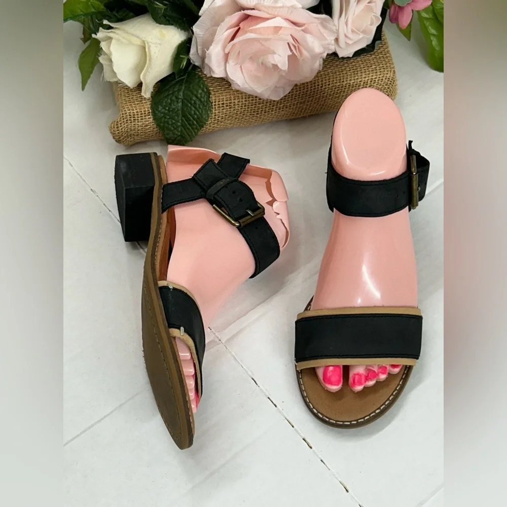 Toms Black and Tan Women's Sandals